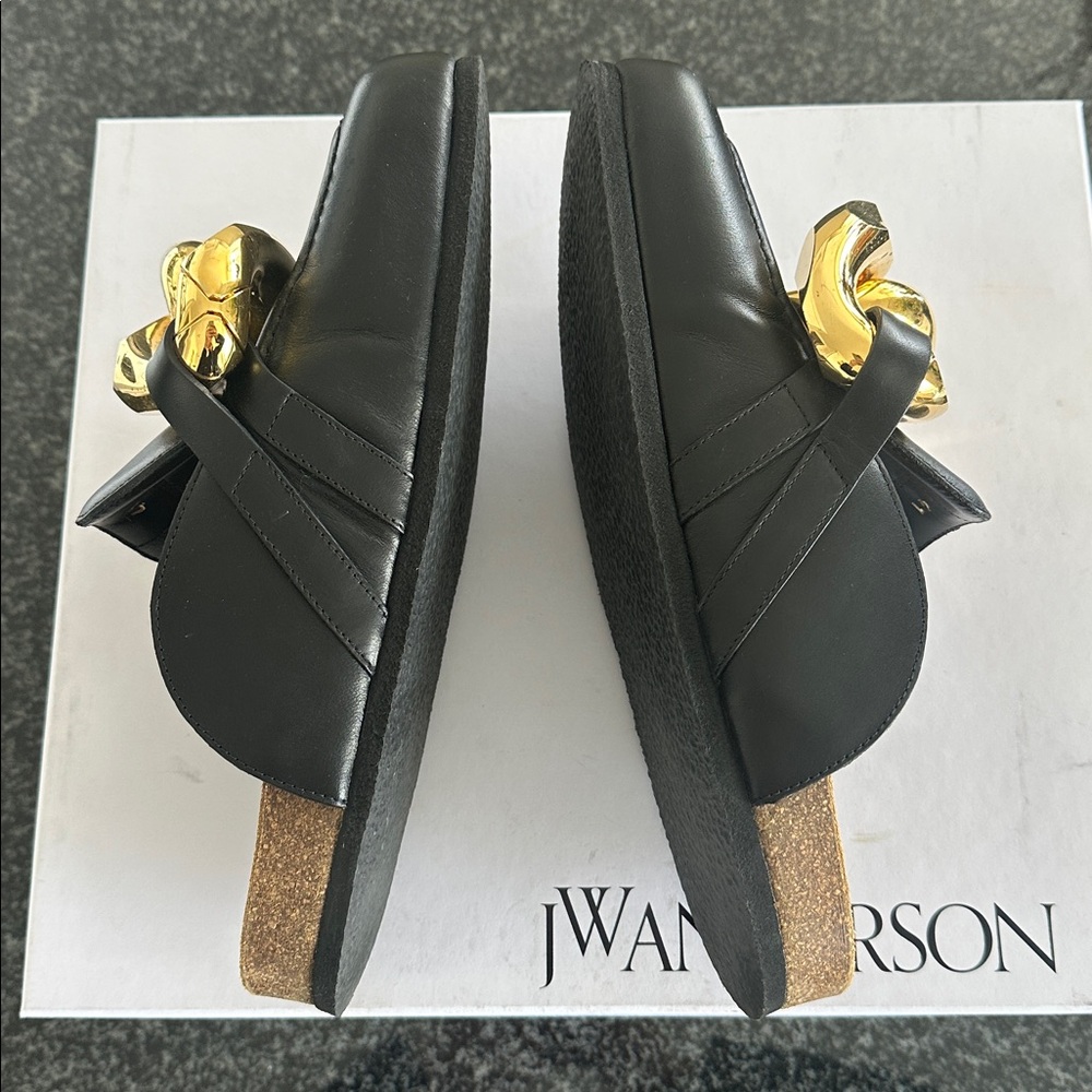 JW Anderson Black Calf Tresor Golf Chain Loafer
Women’s size 41 - Picture 9 of 9